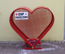 image001